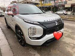 ميتسوبيشي اوتلاندر